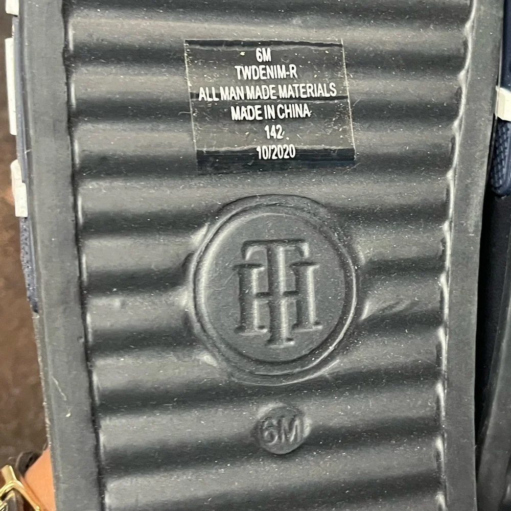 Tommy Hilfiger tommy hilfiger